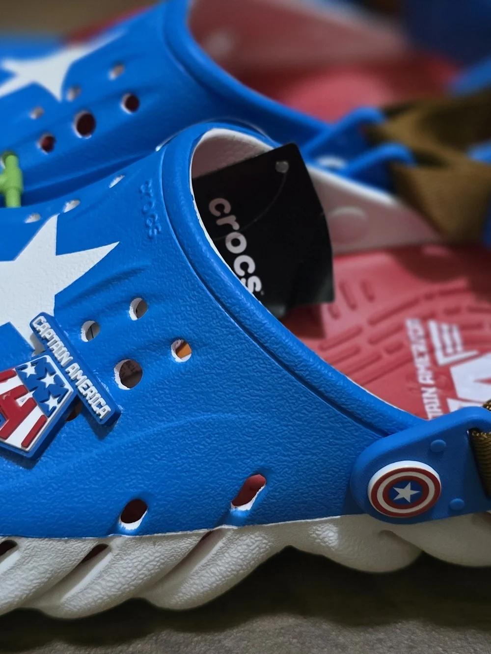 Crocs Kids' Captain America Echo Clogs in Blue/White/Red